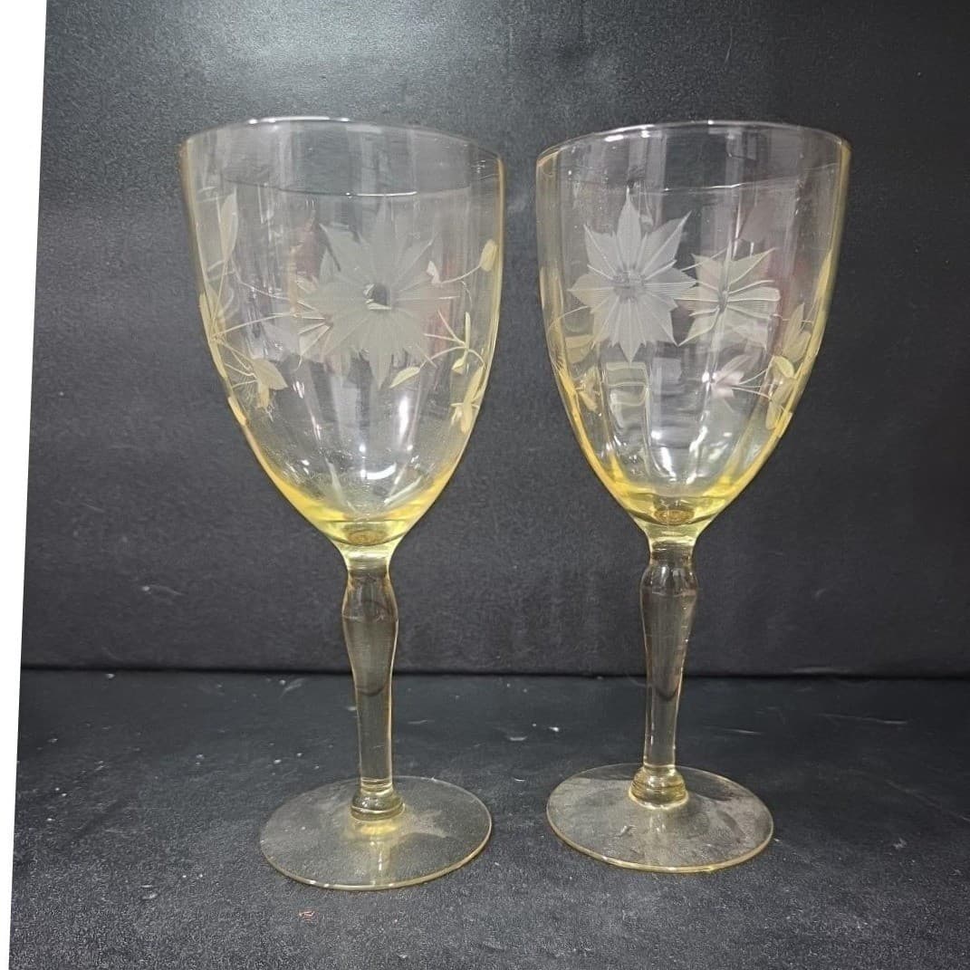 Lancaster Jubilee Yellow Wine Goblets, Set of 2, Floral Etched Optic Stemware - Thumbnail 3