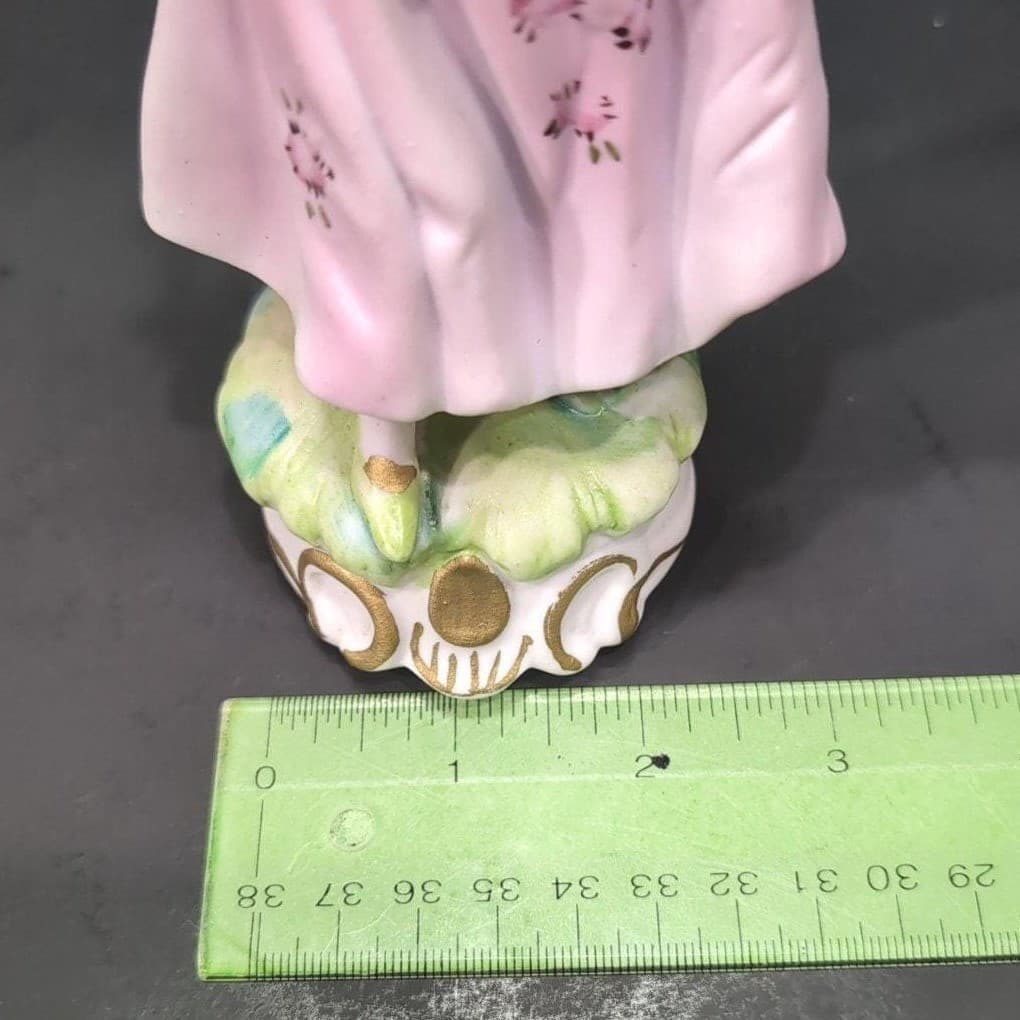 Capodimonte Porcelain Lady Figurine, Woman With Parasol, Umbrella Sculpture - Thumbnail 10