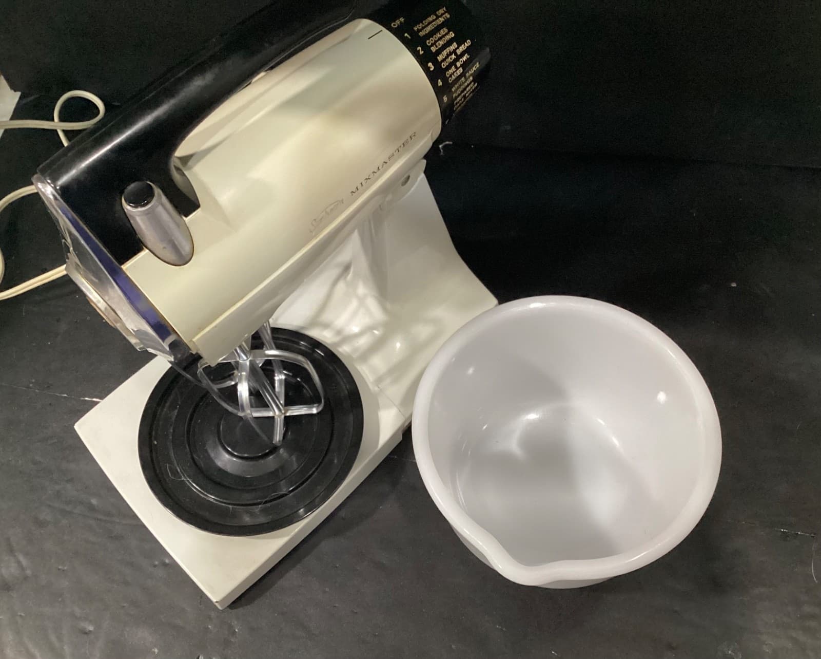 Vintage Sunbeam Mixmaster Stand Mixer 12 Speed Mixer MMA Tested Works * - Thumbnail 10