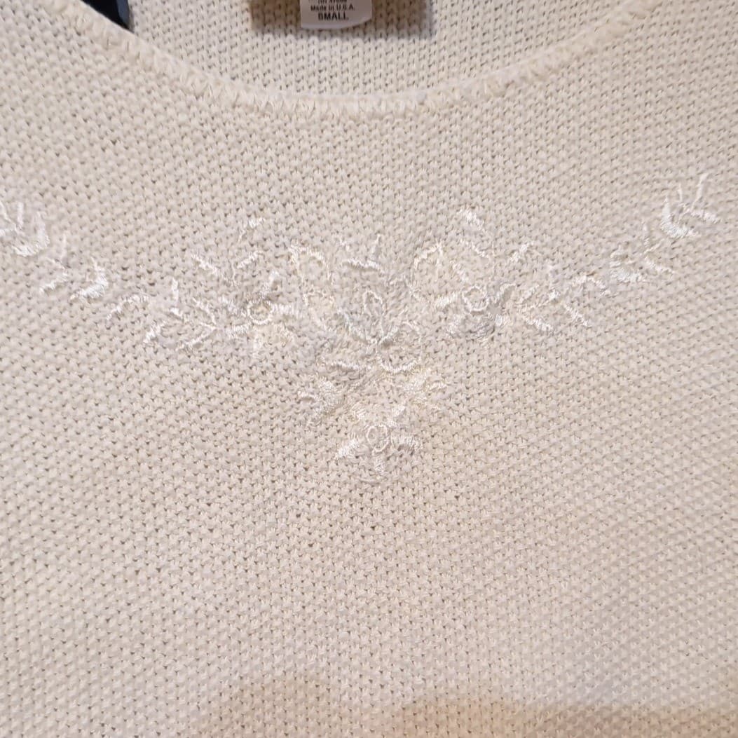 Jaclyn Smith Vintage Cream Knit Short Sleeve Embroidered Sweater, Women's Small - Thumbnail 7