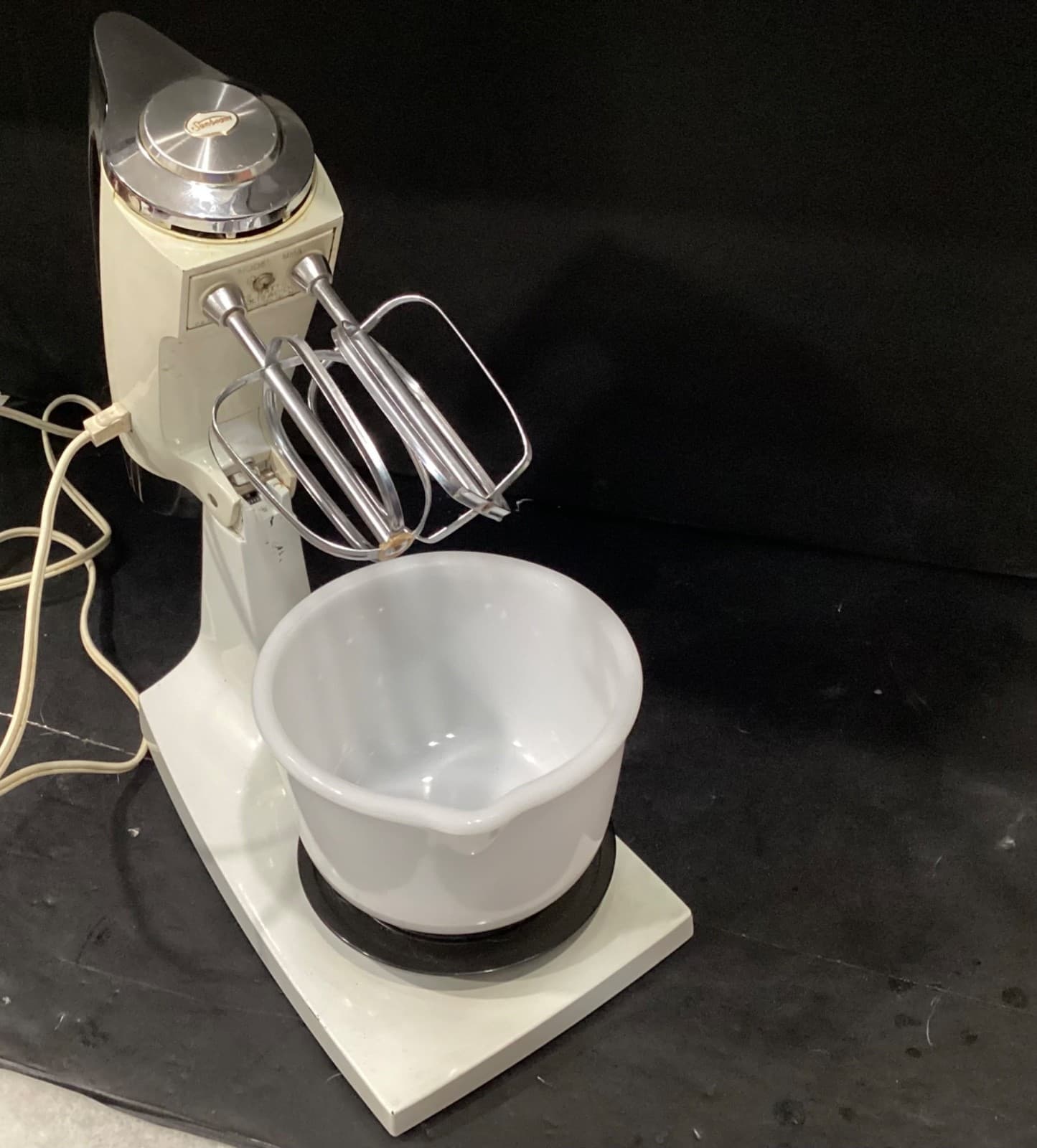 Vintage Sunbeam Mixmaster Stand Mixer 12 Speed Mixer MMA Tested Works * - Thumbnail 6