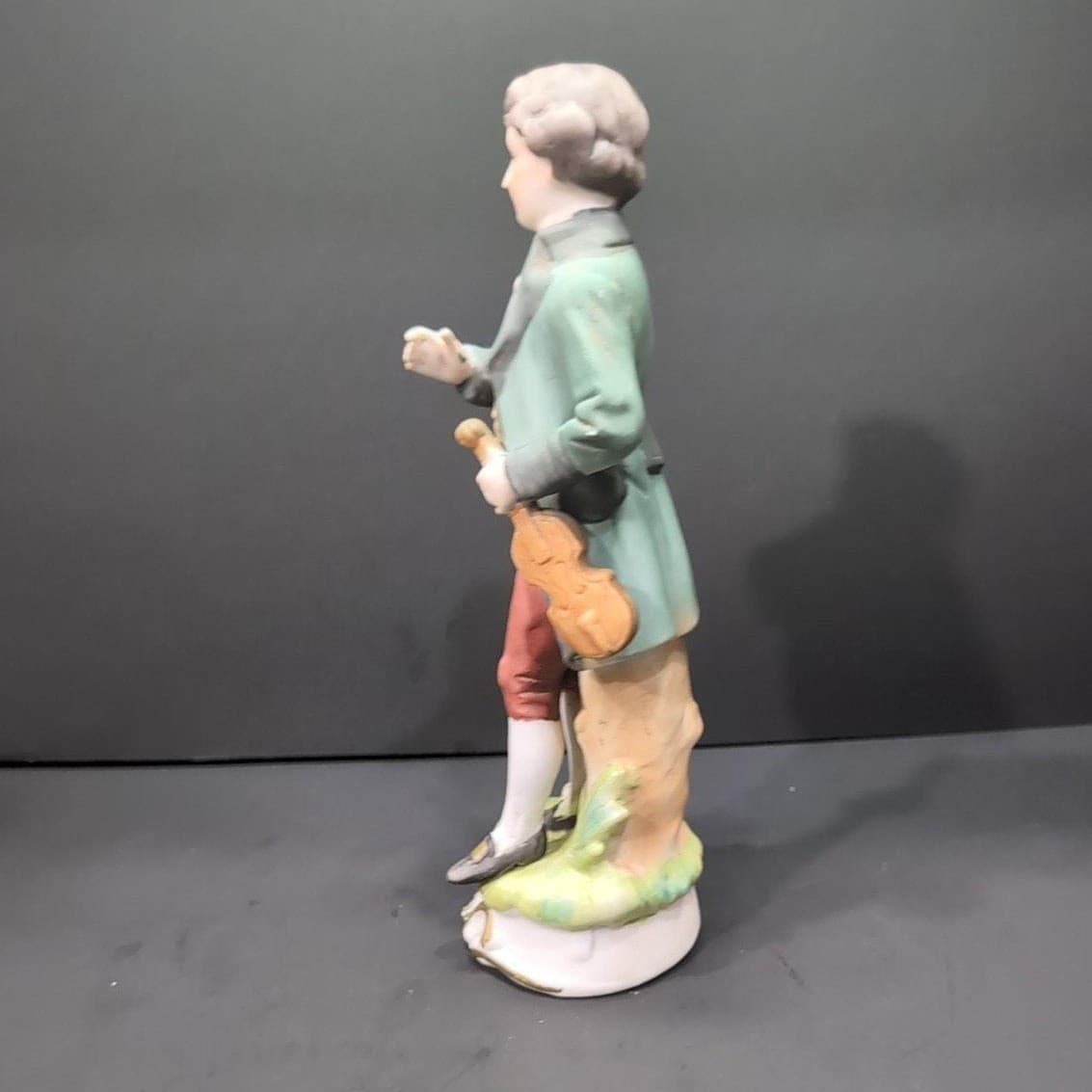 Capodimonte Young Man With Violin Figurine, Vintage Porcelain Italian Art Statue - Thumbnail 5