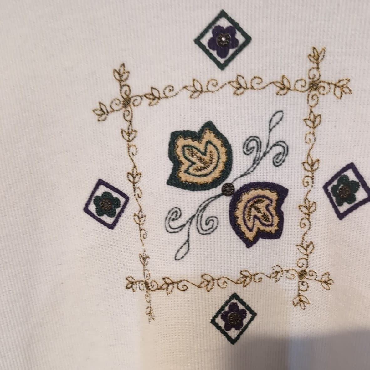 Logix Vintage Style Embroidered Butterfly Floral Ribbed Sweatshirt Women's Large - Thumbnail 7