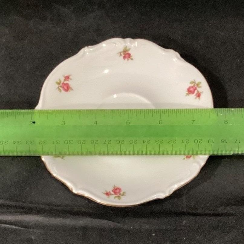 Bavaria Western Germany Elfenbein Rose Bud Saucers, Set of 4, Vintage Plates - Thumbnail 2