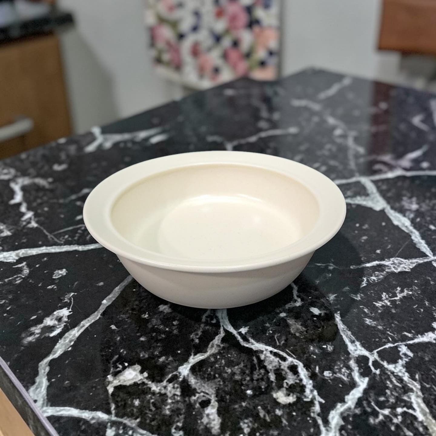 Pfaltzgraff Style Cream Speckled Serving Bowl, Oven Dish, Replacement Tableware