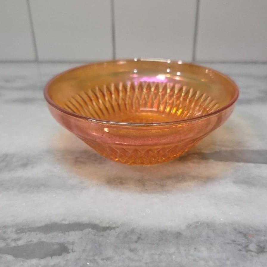 Iridescent Marigold Carnival Glass Berry Bowl, Starburst Design, Amber Dishware - Thumbnail 2