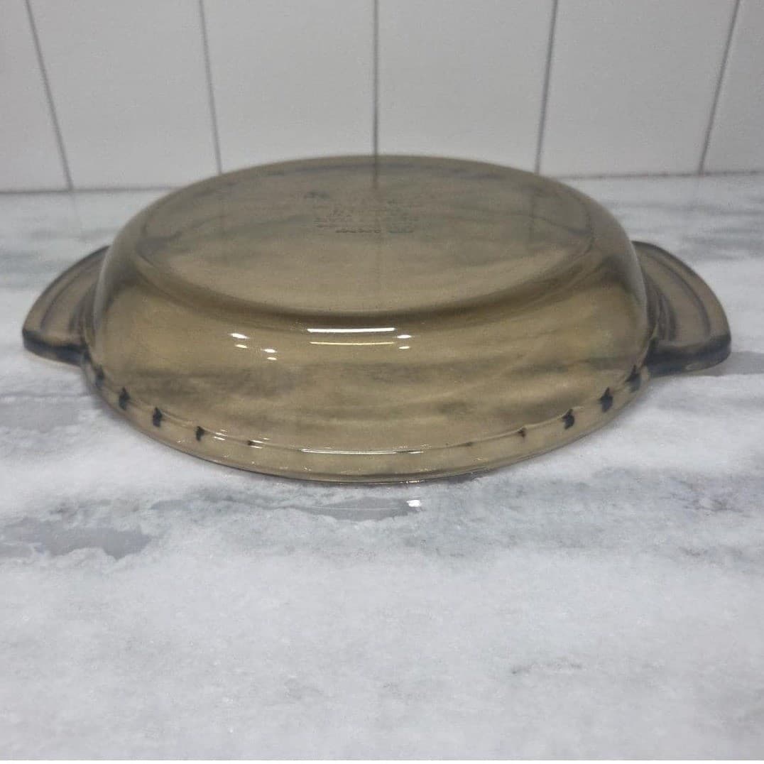 Anchor Hocking Amber 1qt Deep Dish Pie Plate #1075, Ovenware, Fluted Handles - Thumbnail 10