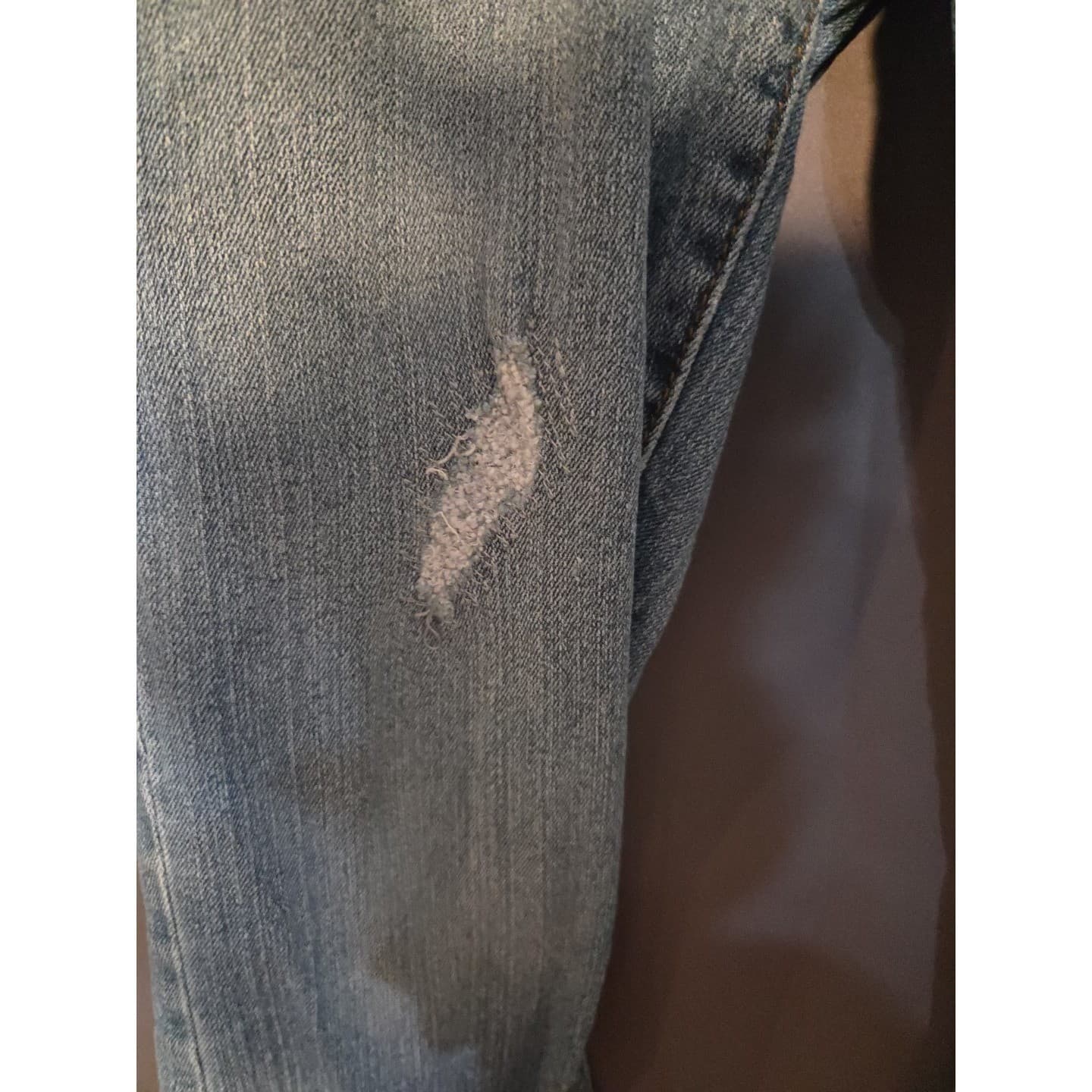 LEI Ashley Trouble Light Wash Distressed Bootcut Jeans, Women's Junior Size 7 - Thumbnail 6
