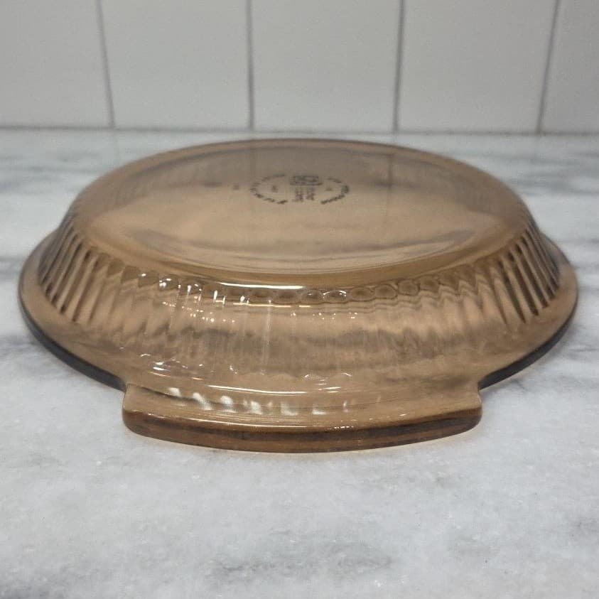 Anchor Hocking Fire King Amber Pie Plate, Vintage Ribbed Design Ovenware - Thumbnail 8
