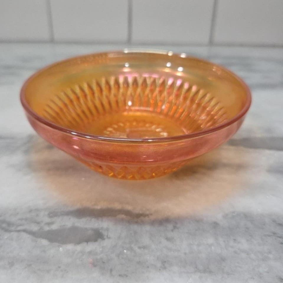 Iridescent Marigold Carnival Glass Berry Bowl, Starburst Design, Amber Dishware - Thumbnail 5