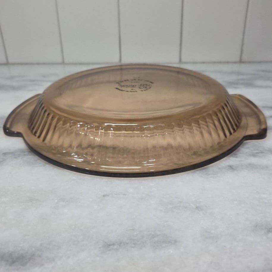 Anchor Hocking Fire King Amber Pie Plate, Vintage Ribbed Design Ovenware - Thumbnail 9