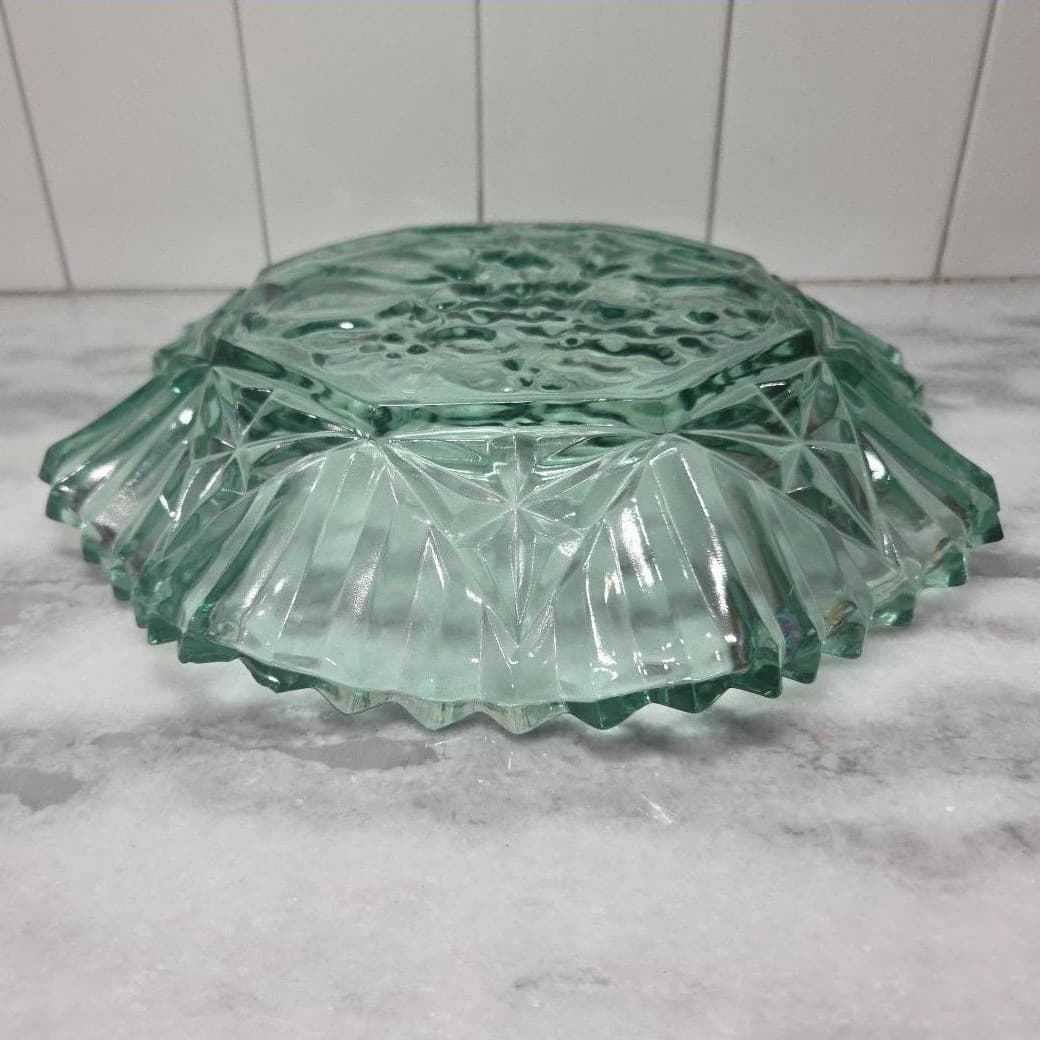 Federal Glass Pioneer Green Carnival Serving Bowl, Ruffled Edge Dish Centerpiece - Thumbnail 9