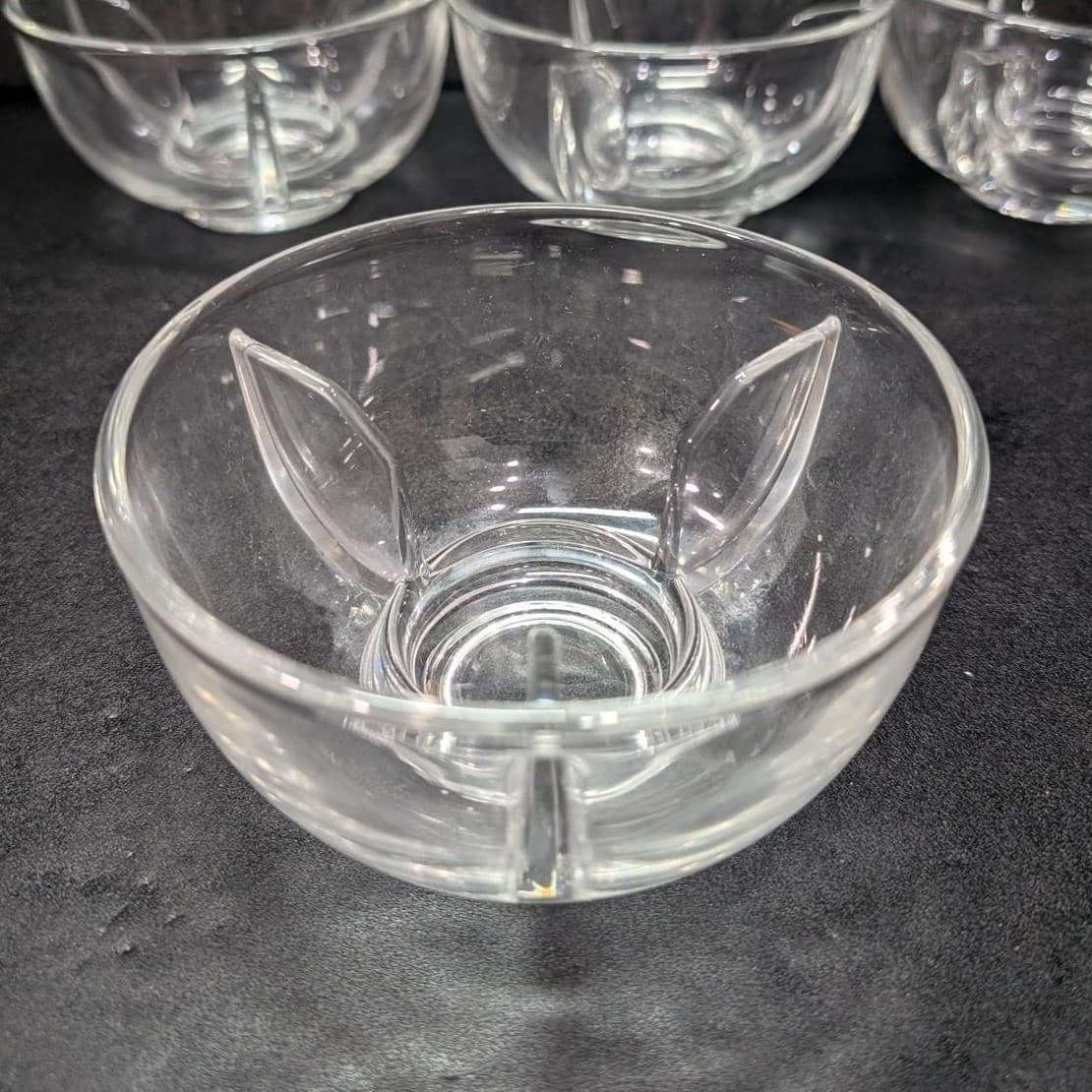 Fostoria Mademoiselle Ice Dishes, Set of 4, Glass Shrimp Cocktail & Fruit Bowls - Thumbnail 7
