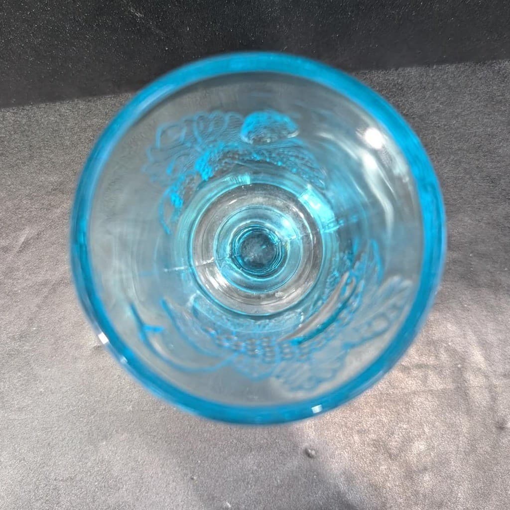 LG Wright Light Aqua Blue Goblet, Vintage Strawberries & Currant Design Glass - Thumbnail 8