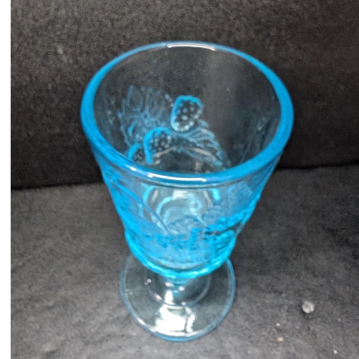 LG Wright Light Aqua Blue Goblet, Vintage Strawberries & Currant Design Glass - Thumbnail 7
