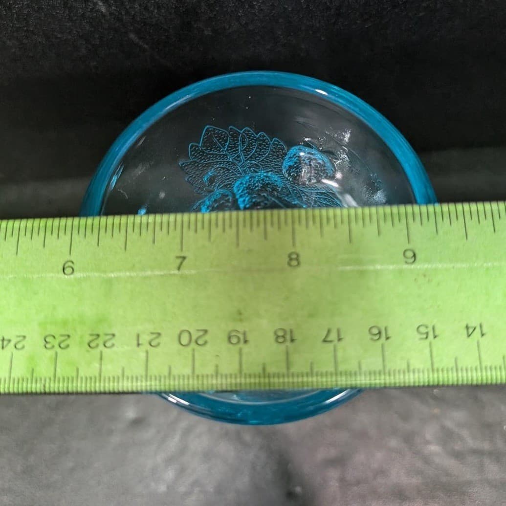 LG Wright Light Aqua Blue Goblet, Vintage Strawberries & Currant Design Glass - Thumbnail 11