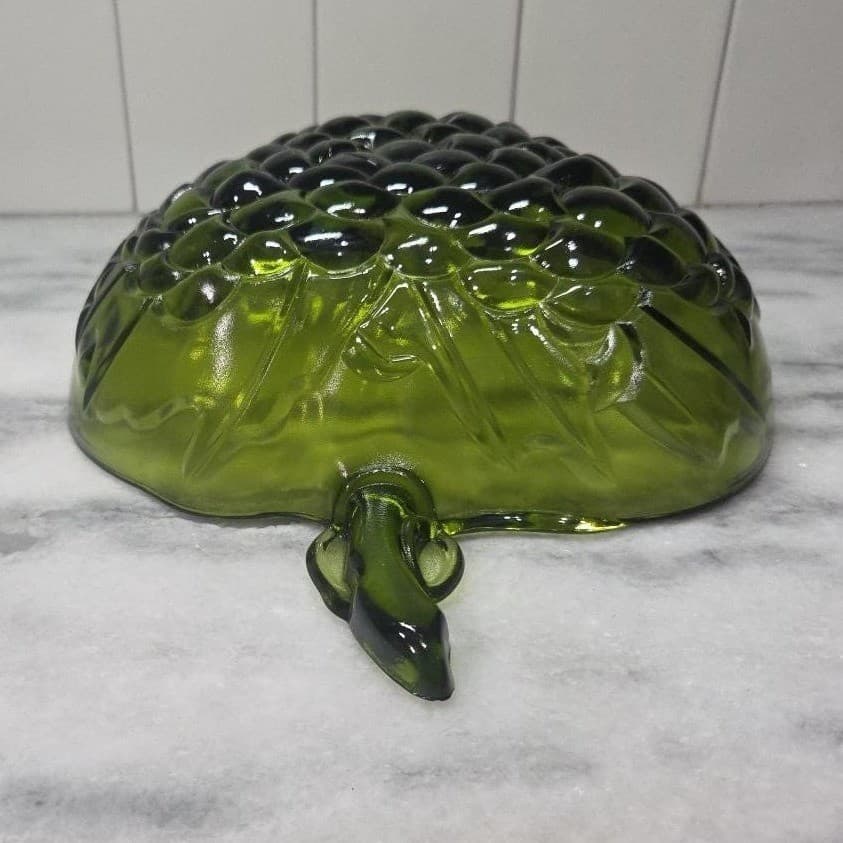 Indiana Glass Avocado Green Serving Bowl, Grape Mid Century Dish Centerpiece - Thumbnail 11