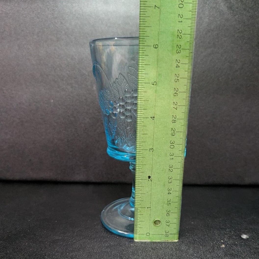 LG Wright Light Aqua Blue Goblet, Vintage Strawberries & Currant Design Glass - Thumbnail 10