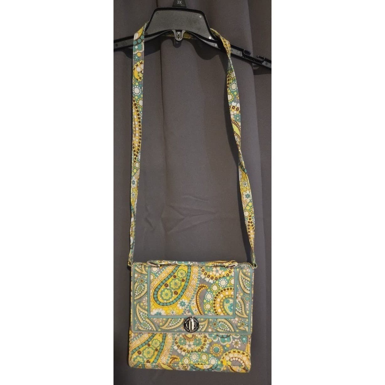 Vera Bradley Limes Up Paisley Quilted Cotton Crossbody Bag Turn Lock Purse - Thumbnail 2