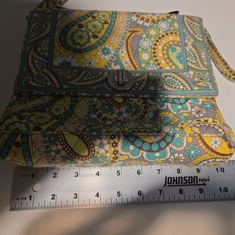 Vera Bradley Limes Up Paisley Quilted Cotton Crossbody Bag Turn Lock Purse - Thumbnail 10