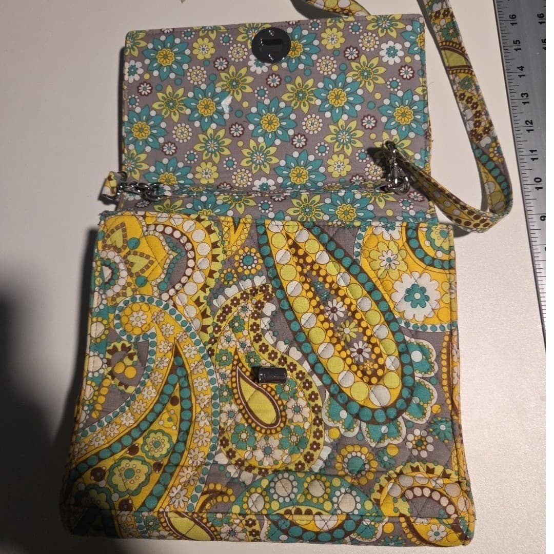 Vera Bradley Limes Up Paisley Quilted Cotton Crossbody Bag Turn Lock Purse - Thumbnail 5