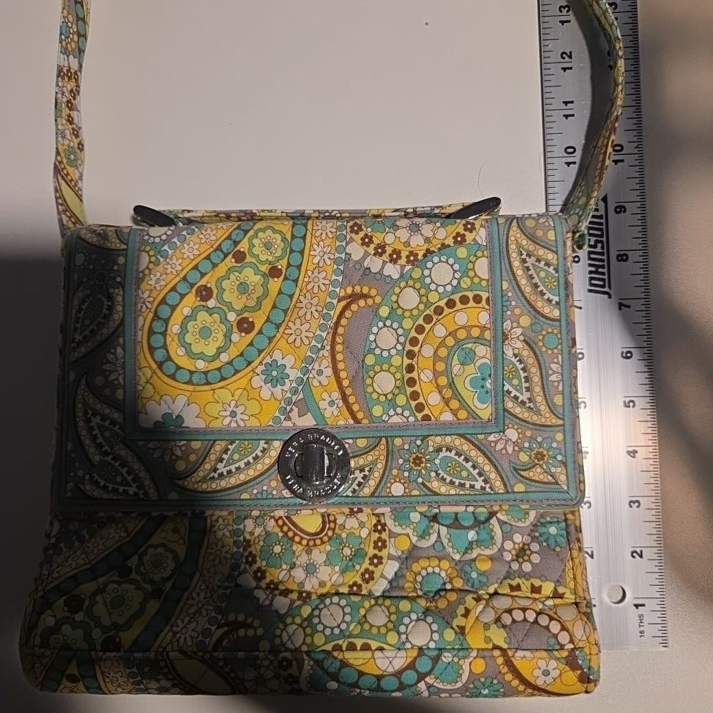 Vera Bradley Limes Up Paisley Quilted Cotton Crossbody Bag Turn Lock Purse - Thumbnail 9