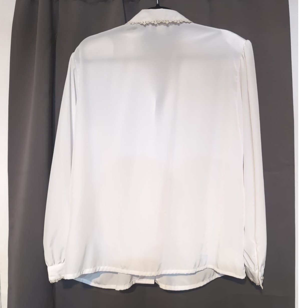 Impressions of California Vintage White Lace Pearl Button Blouse, Women's Large - Thumbnail 4