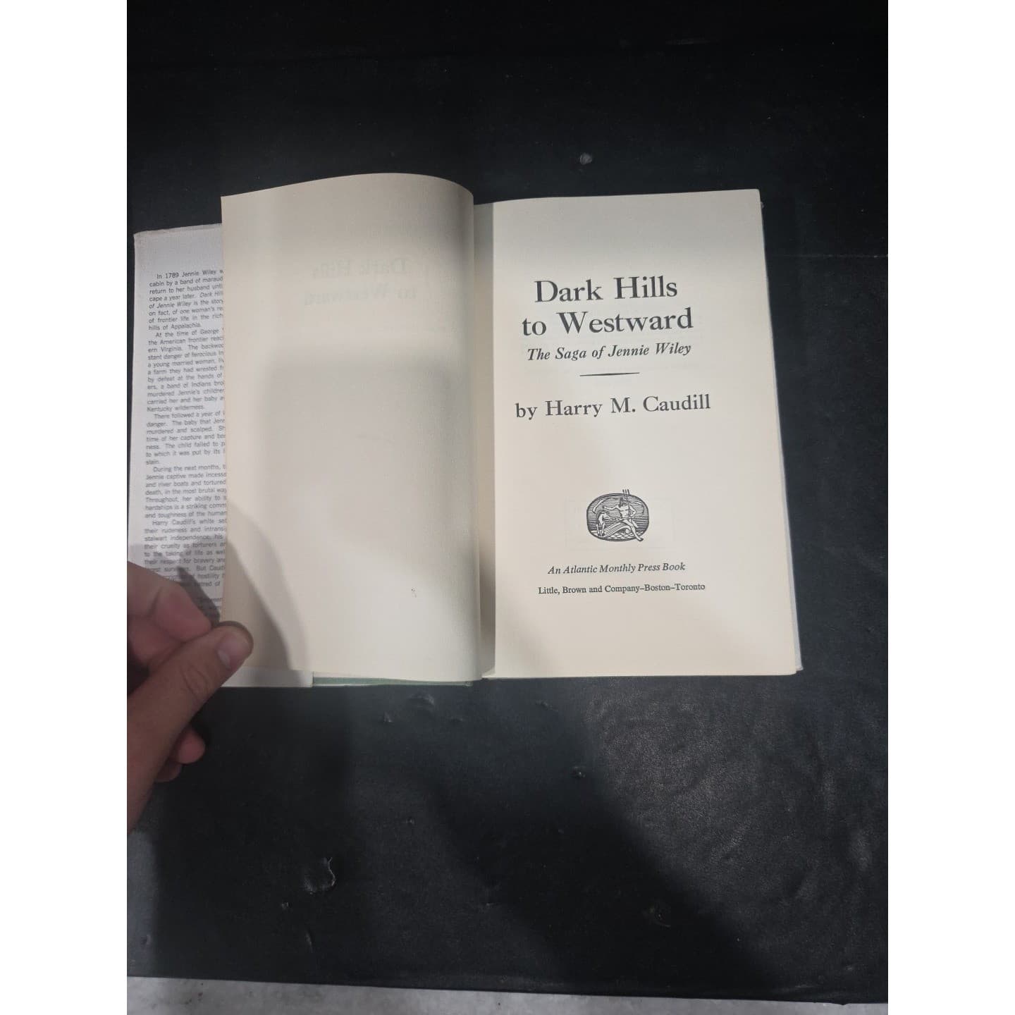 Dark Hills to Westward The Saga of Jennie Wiley by Harry M Caudill, Hardcover - Thumbnail 3