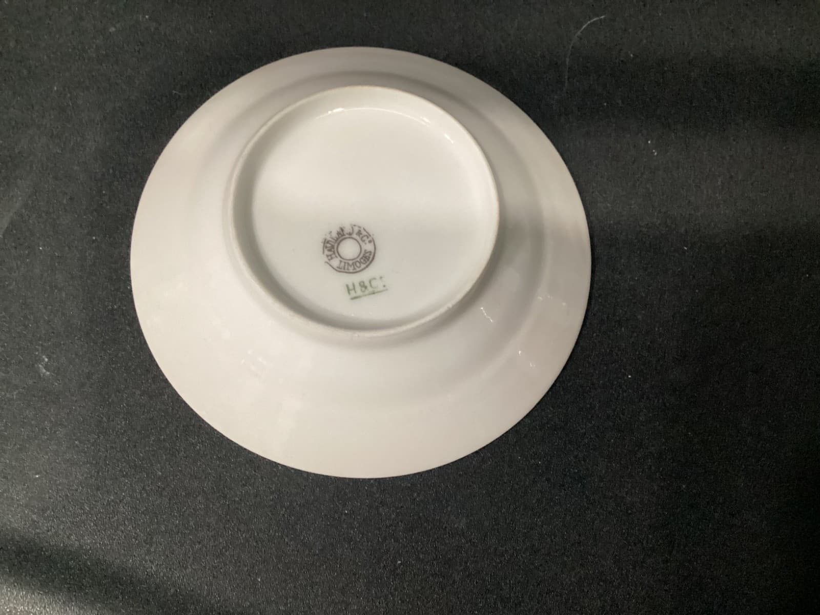 Haviland & Co. Limoges Meadow Visitors Berry Plates Bowls Smooth Set of 2 - Thumbnail 4