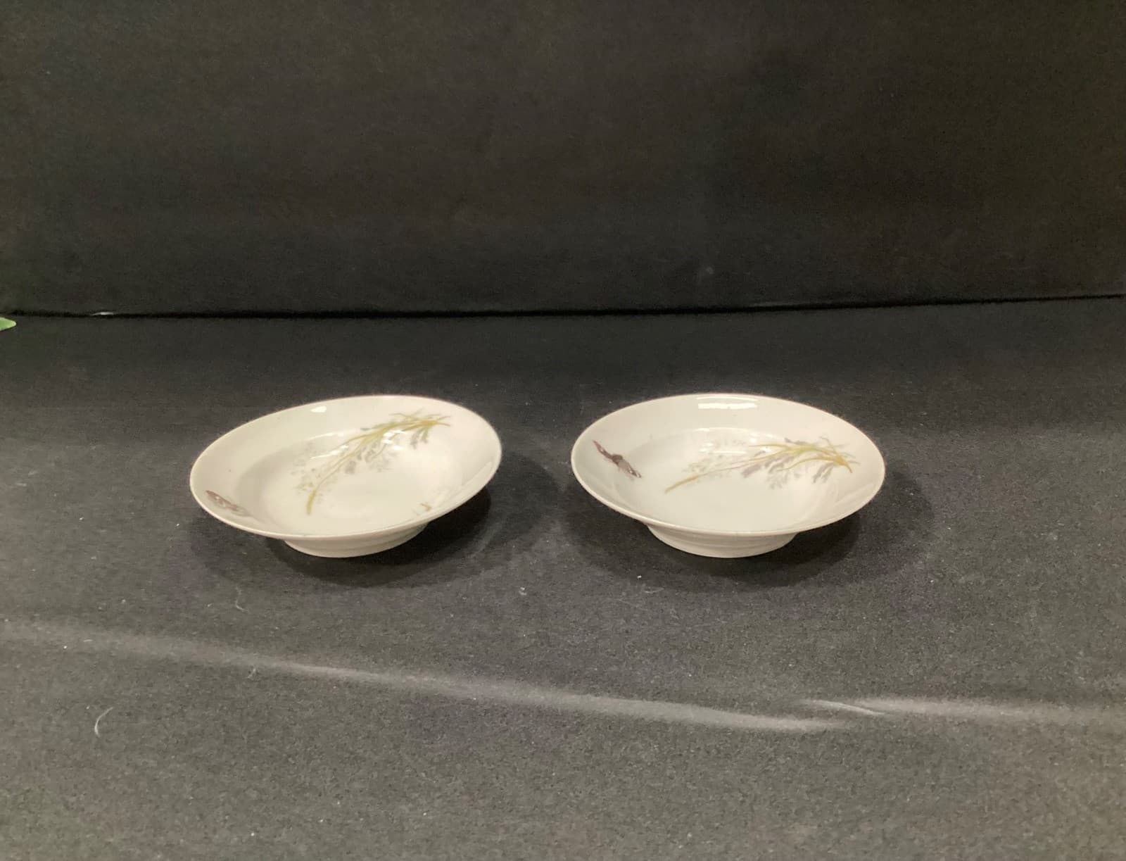 Haviland & Co. Limoges Meadow Visitors Berry Plates Bowls Smooth Set of 2 - Thumbnail 2