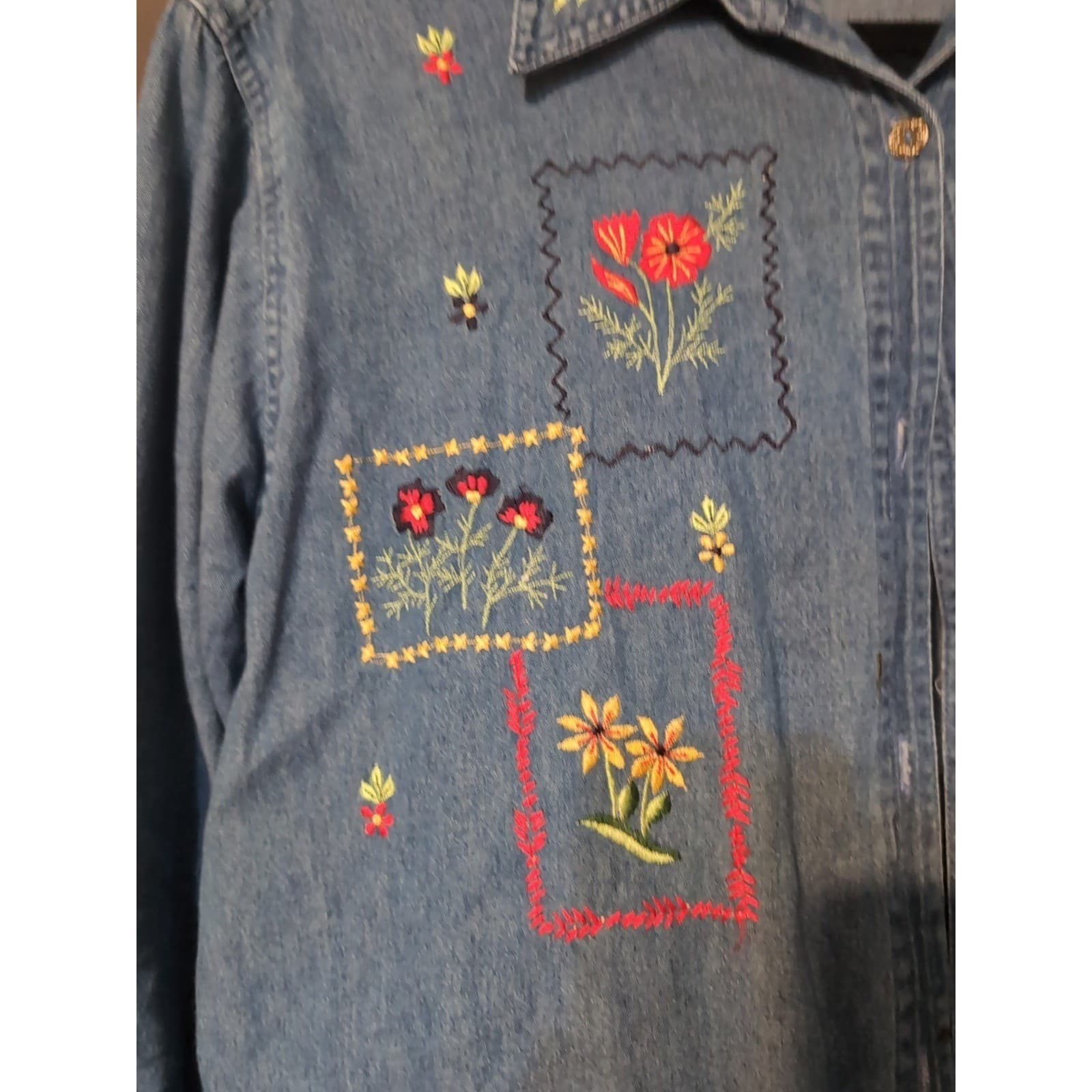 Allyson Whitmore Floral Embroidered Blue Denim Button Down, Women's Petite Large - Thumbnail 9