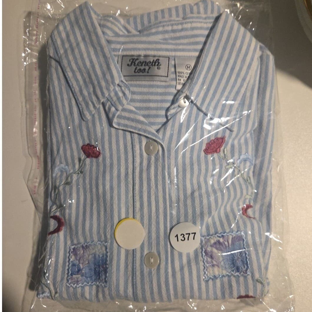 Keneth Too! Blue White Striped Embroidered Floral Button Down, Women's Medium - Thumbnail 9