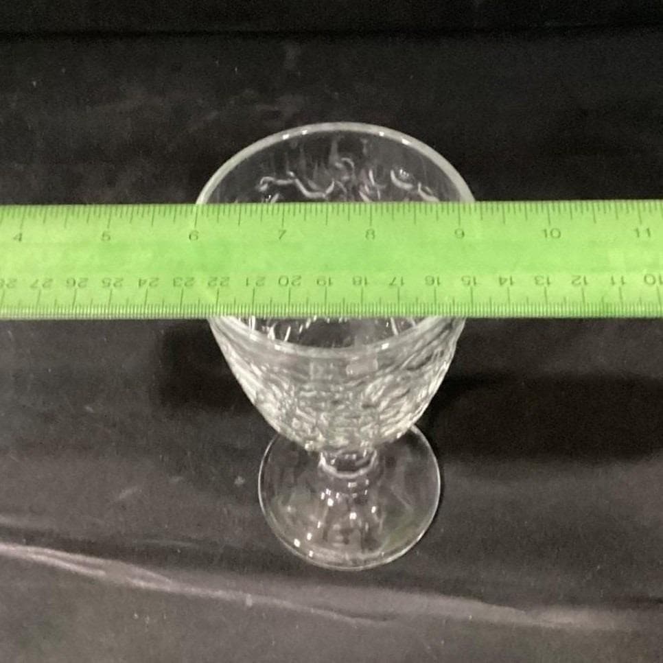 Princess House Fantasia Footed Wine Goblets, Set of 2, Vintage Etched Stemware - Thumbnail 7
