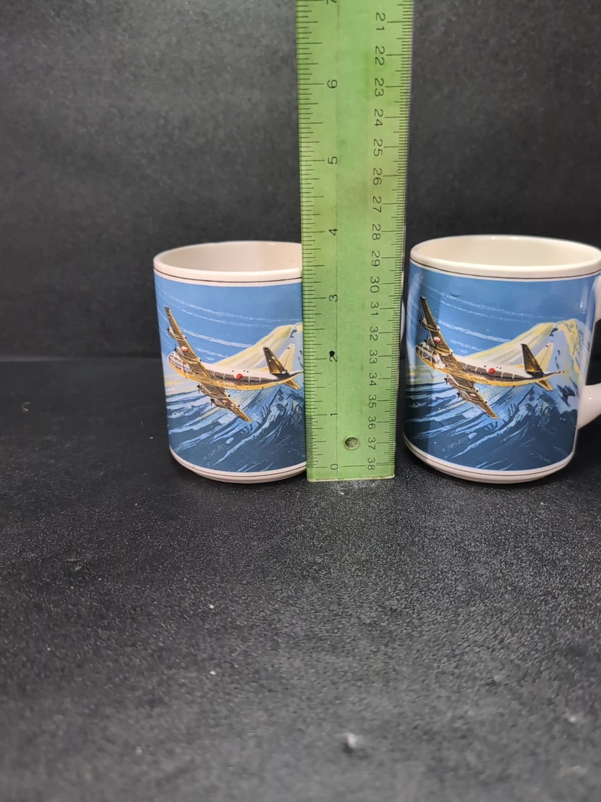 Douglas DC-4 Coffee Mugs Set, Vintage Flight Scene, Aviation Gift, Collector's - Thumbnail 8