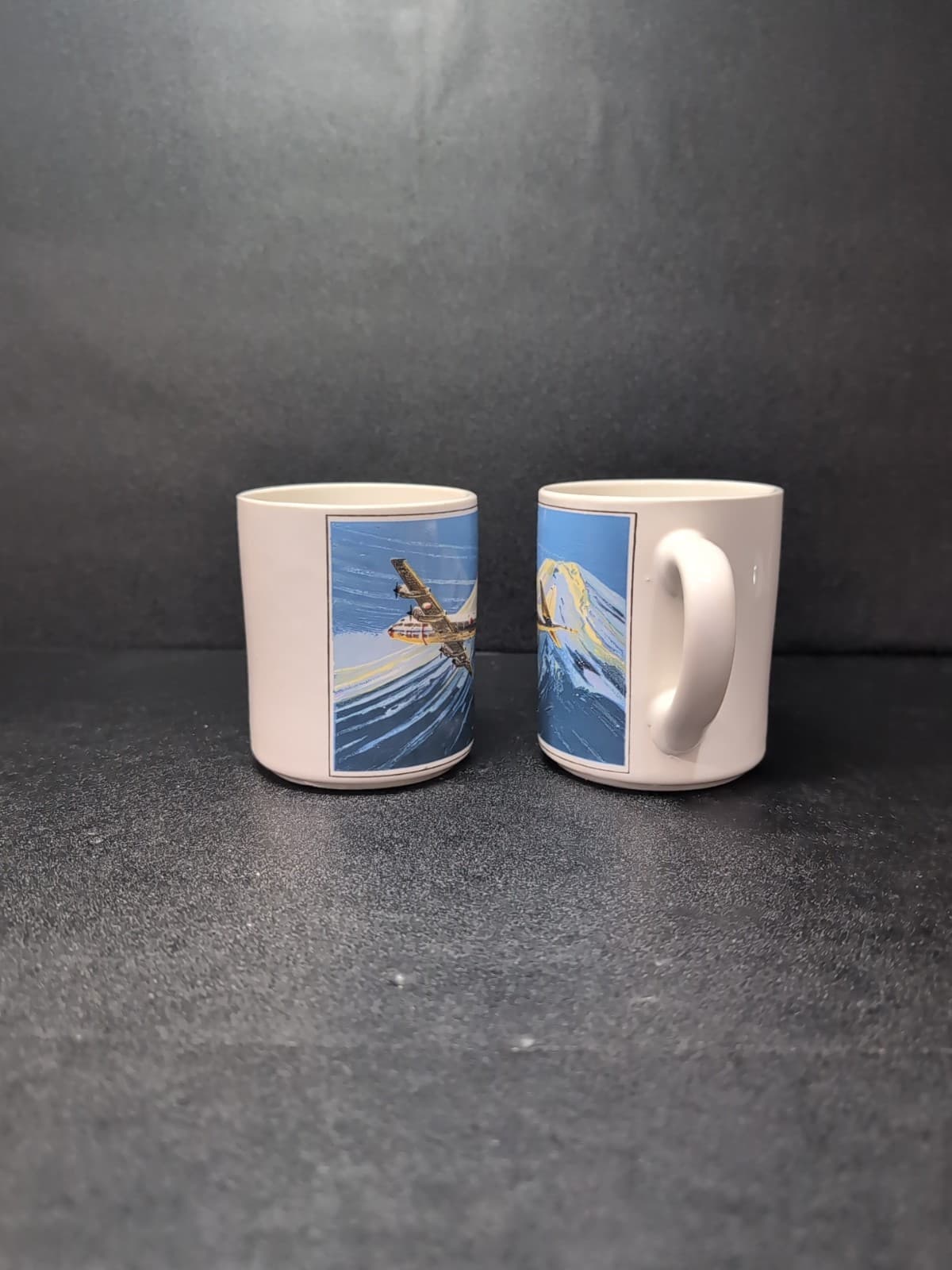 Douglas DC-4 Coffee Mugs Set, Vintage Flight Scene, Aviation Gift, Collector's - Thumbnail 4