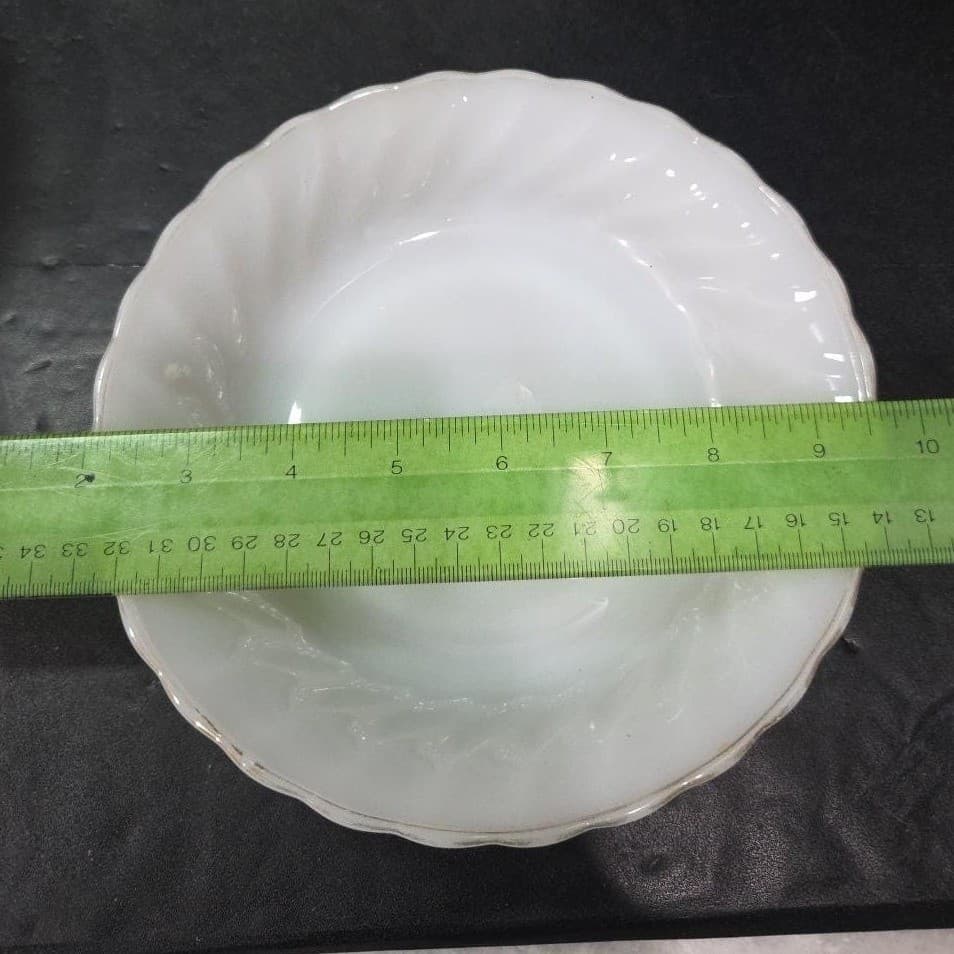 Anchor Hocking Fire King Swirl Bowls, Set of 4, Milk Glass, Vintage Kitchenware - Thumbnail 5