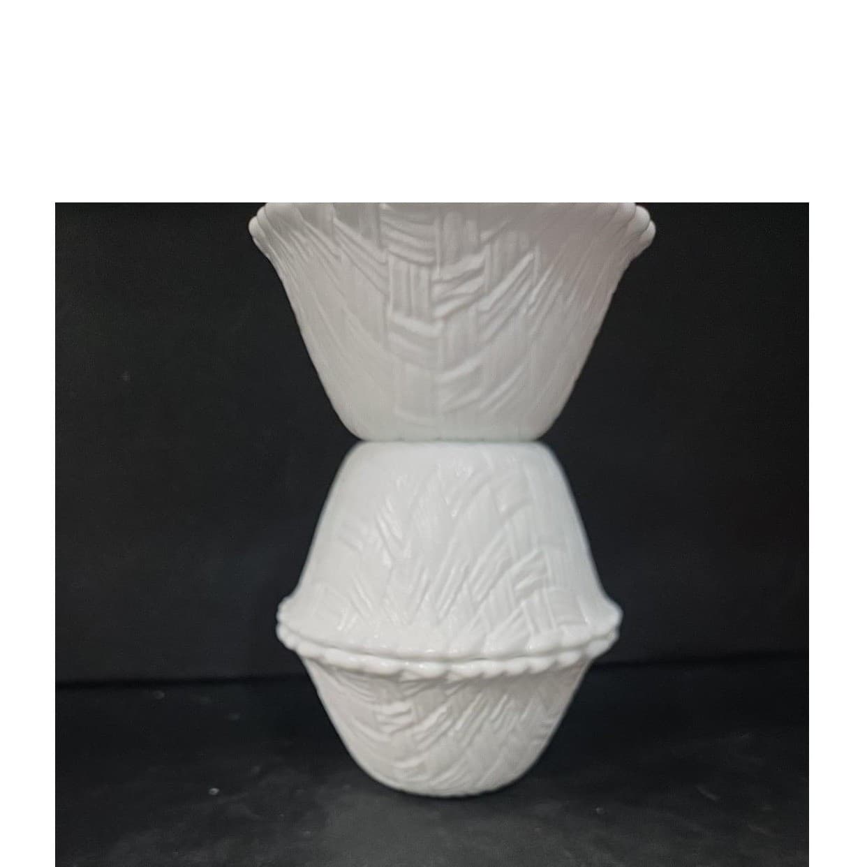 Indiana Glass Small White Fruit Bowls, Set of 3, Vintage Weavetex Basket Pattern - Thumbnail 8