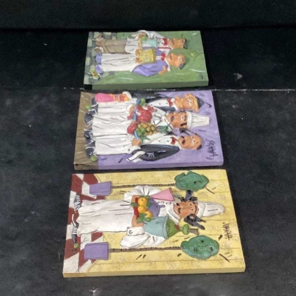 Italian Kitchen Wall Plaques by Joanna, Set of 3, Vintage Inspired Chefs/ Waiter - Thumbnail 9