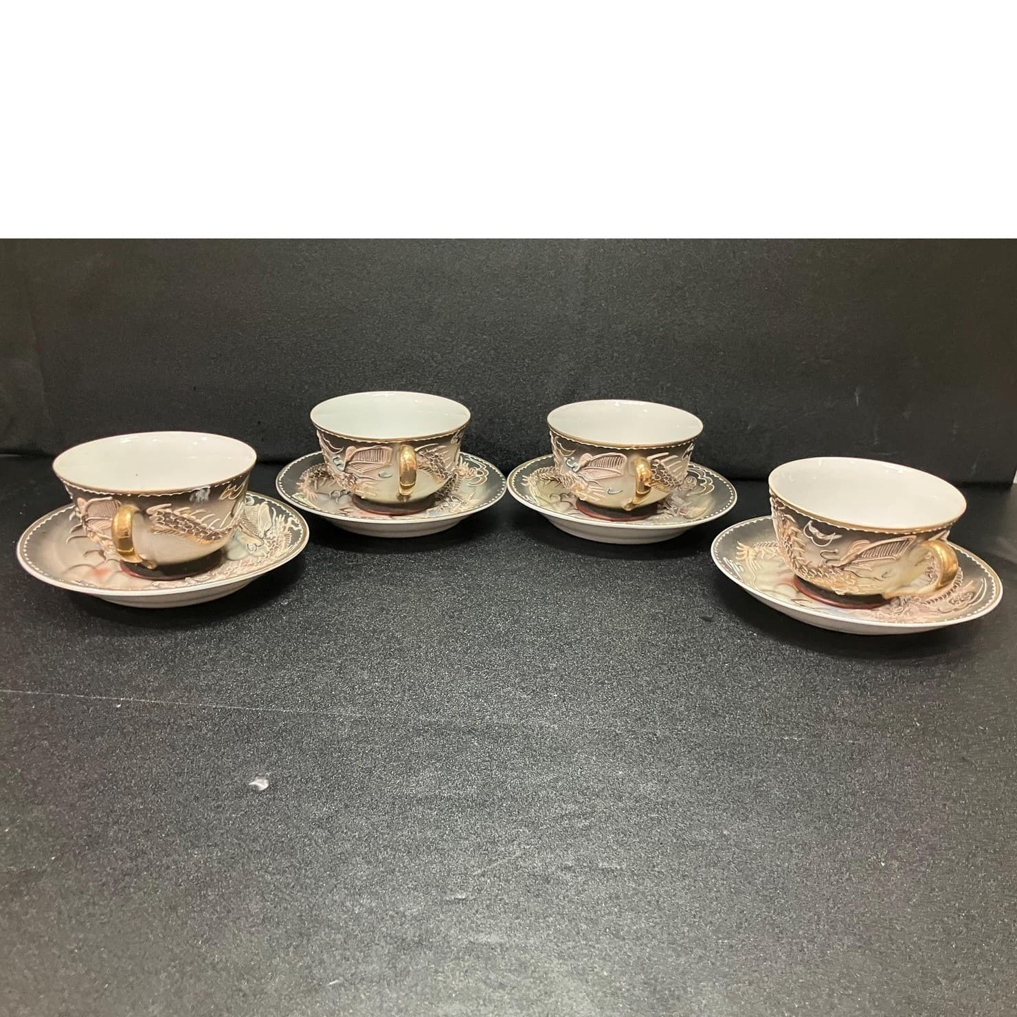 Moriage Dragonware Teacup & Saucers, Set of 4 Vintage Hand Painted Dragon Design - Thumbnail 5