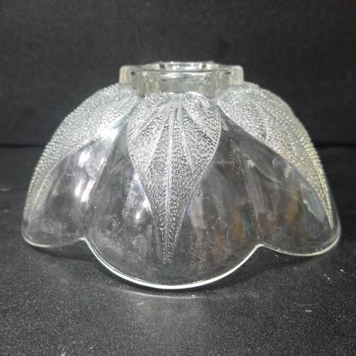 Indiana Glass Clear Trinket Dish, Vintage Leaf Design Candy Bowl, Centerpiece - Thumbnail 10