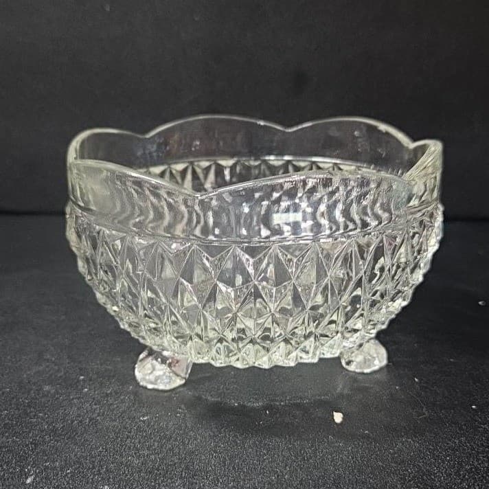 Indiana Glass Diamond Point Candy Dish, Vintage Footed Clear Bowl, Centerpiece - Thumbnail 7