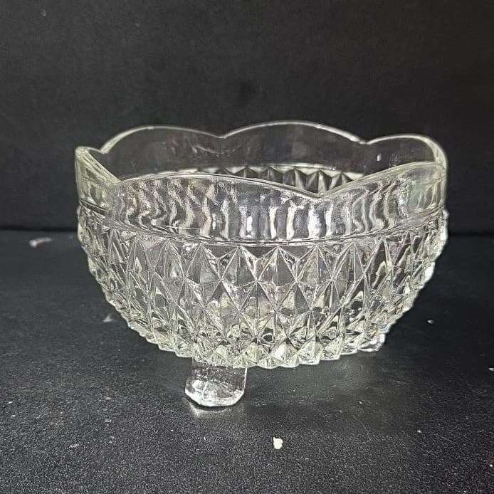 Indiana Glass Diamond Point Candy Dish, Vintage Footed Clear Bowl, Centerpiece - Thumbnail 8