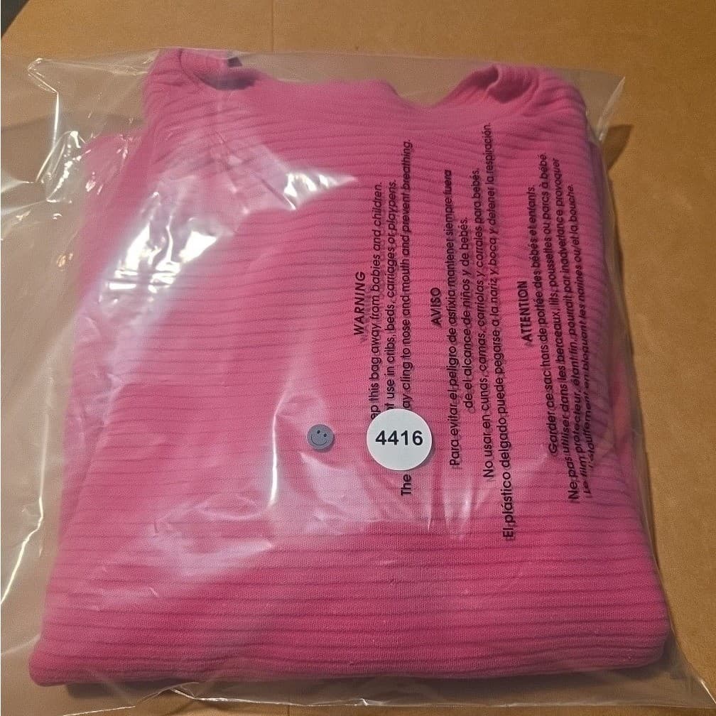 Michael Carrie Vintage Ribbed Hot Pink 3/4 Sleeve Crew Neck, Woman's Medium Top - Thumbnail 8