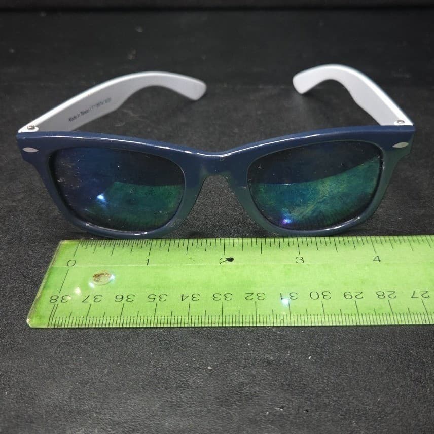 Carter's Kids Wayfarer Sunglasses, Navy Blue White Two Tone Shades UV Protection - Thumbnail 2
