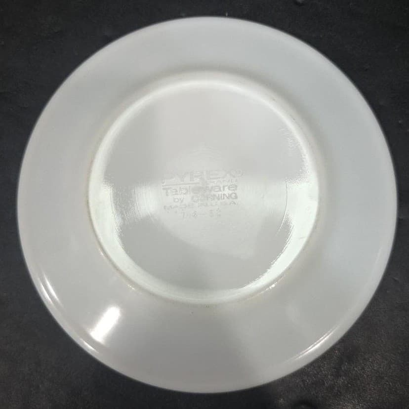 Pyrex Milk Glass Salad Plates, Set of 2, Vtg Copper Filigree Design Dinnerware - Thumbnail 4