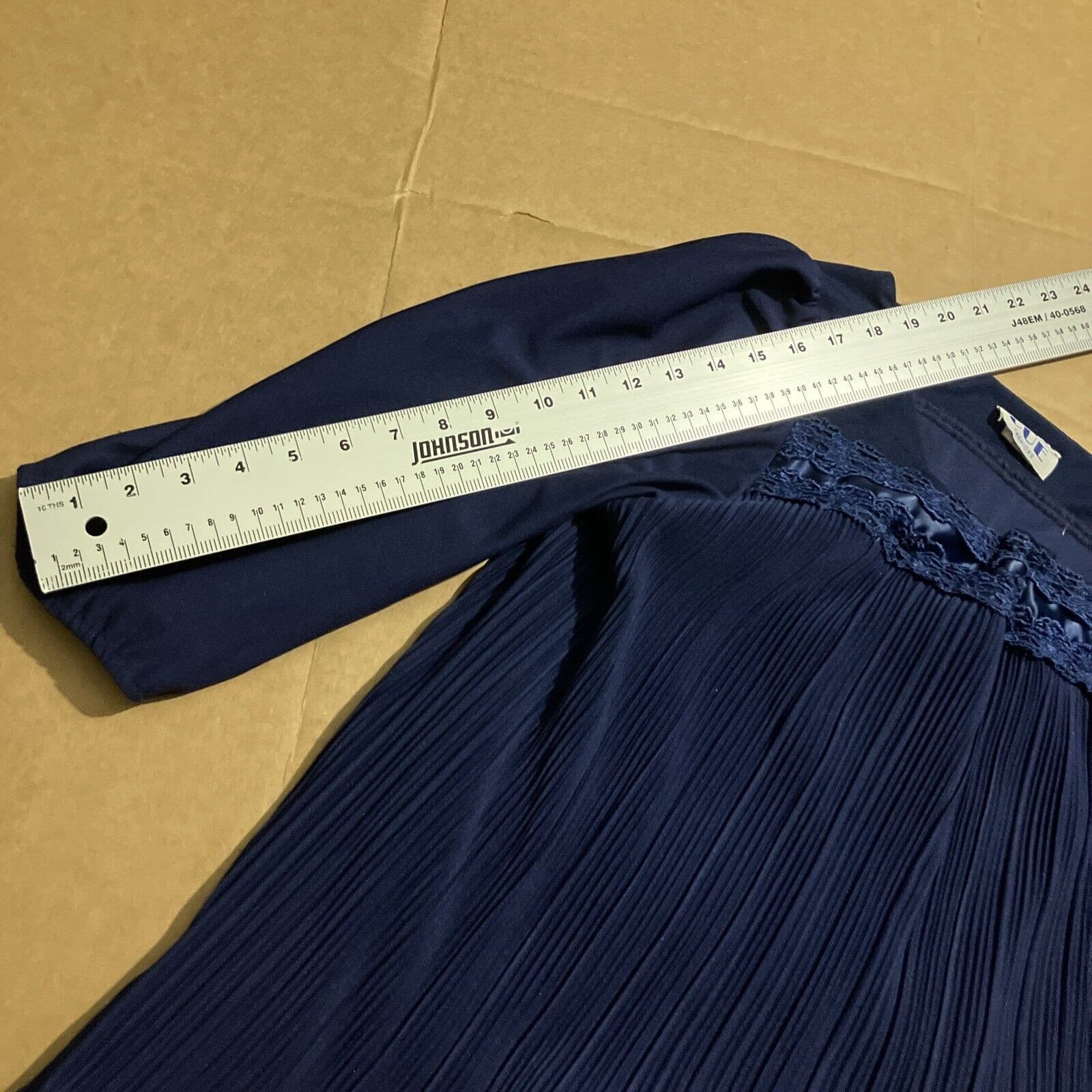 Cue Fashions Navy Blue Lace Dress 16.5, Long Sleeves, Pleated Scalloped Hem - Thumbnail 8