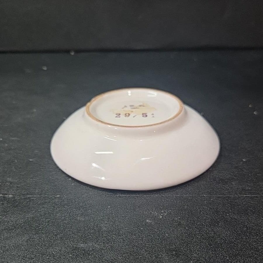 Asian Themed Hand Painted Ashtray, 3 Slot Ceramic Ash Tray, Smoking Accessories - Thumbnail 6