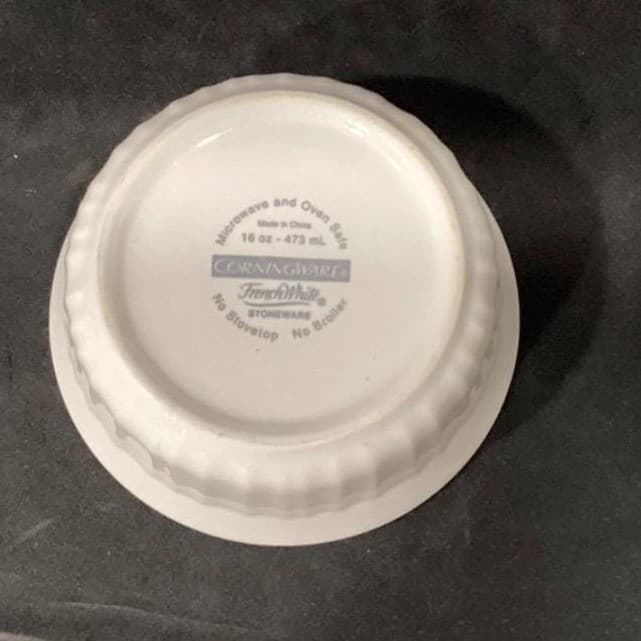CorningWare French White Ramekins F-16-B, Set of 2, Lidded Stoneware Kitchenware - Thumbnail 6