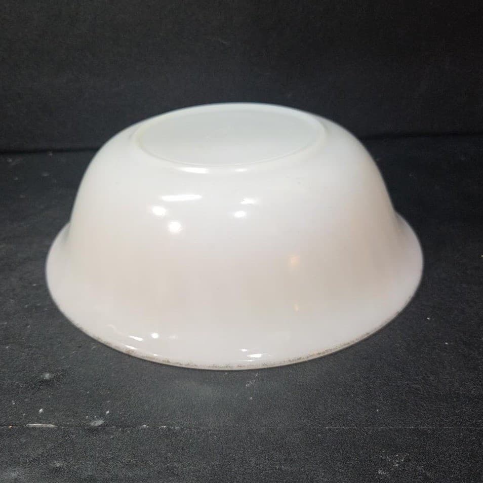 Anchor Hocking Fire King Golden Anniversary Bowl, White Swirl Serving Dish - Thumbnail 11