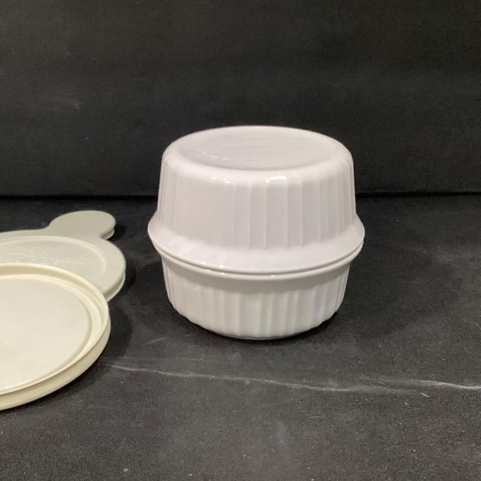 CorningWare French White Ramekins F-16-B, Set of 2, Lidded Stoneware Kitchenware - Thumbnail 9